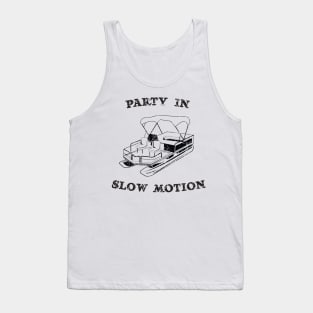 Party in slow motion on pontoon Tank Top